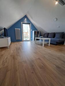 Appartements COQUET PETIT SUDIO AVEC TERRASSE ET PISCINE : photos des chambres