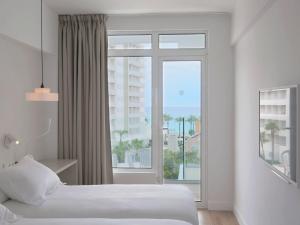 HM Balanguera Beach - Adults Only