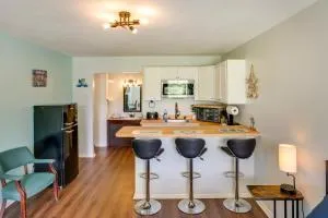 Lake Marion Gem Communal Outdoor Space with Views! - Saint Stephen