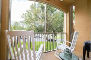 Family Friendly 3-Bedroom Condo Near Disney
