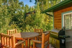 Star Valley Ranch Cabin Rental with Private Hot Tub!