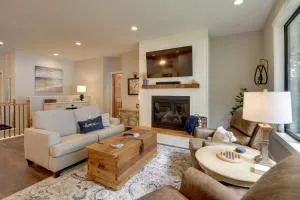 Kayaks and Dock Lakefront Retreat in Alexandria - Miltona