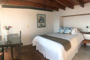 Suite privada con jacuzzi y vista al lago