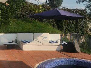 Suite privada con jacuzzi y vista al lago