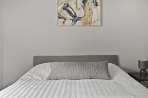 Brand New Huge 2 Bedroom Ground Floor Flat