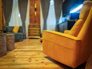 SoLoLiKE Appartment with Balcony N 24