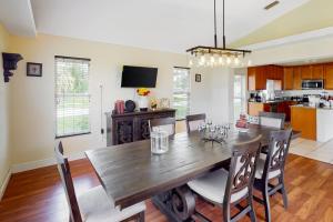 Port St Lucie Escape with Yard Glenwood Hideaway