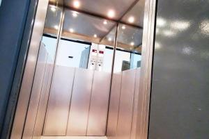 HH 06 by ROCKCHAIR - SUPERHOST Status - Modernes Apartment mit sonnigem Balkon & premium Boxspringbetten in Winterhude - Hamburg Top Geheimtipp