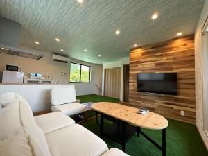 09 Resort Club -Green-