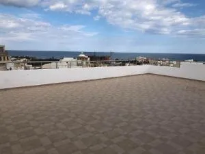 grand S+1 avec vaste terrasse panoramique - El Ahmar