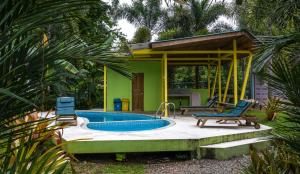 Beachfront Villa Sea Breeze w AC and POOL