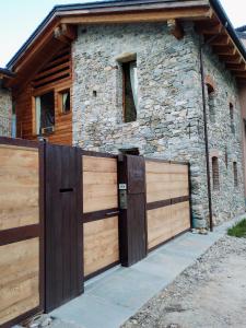 LaChiura holiday home