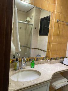 Flat muito bem localizado