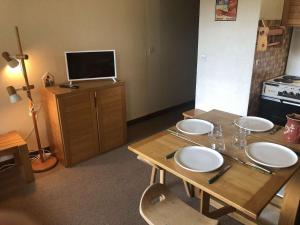 Appartements Appartement Crest-Voland, 1 piece, 4 personnes - FR-1-595-83 : photos des chambres