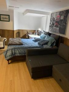 BIG Oasis Studio near Airport YYZ