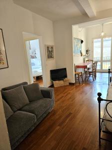Appartamento con 2 Camere da Letto