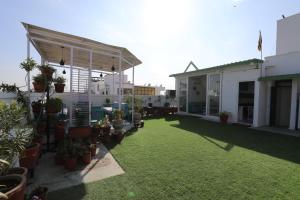 Banipark Service Apartment