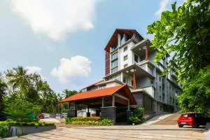 Woodbine Foliage - Pulamanthole