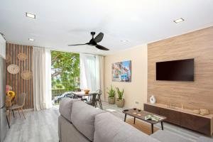 Coqueto apartamento junto a la playa by Rent me