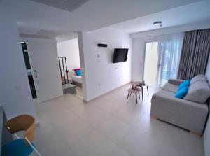 Deluxe Suite (Adults Only) room in Hotel Cooee Taimar