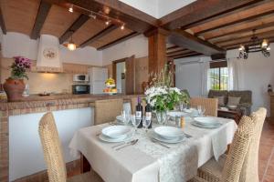 El Huertecillo by Vintage Travel