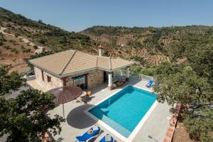 Doña Juana by Vintage Travel