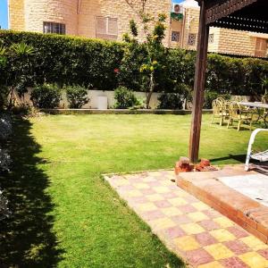 3 غرف و صاله جرين بيتش الساحل الشمالي للعائلات فقط