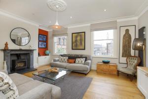 Apartment - Split Level room in City Apartments - Priory Street
