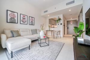 Pristine 1BR at Binghatti Creek Al Jadaf by Deluxe Holiday Homes