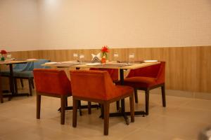 Naveen Residency