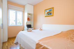 Apartment 3 beaches with free parking 