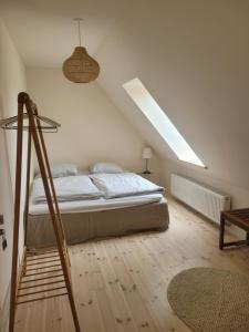 Atma Guesthouse - cozy and simple farmhouse bed & breakfast