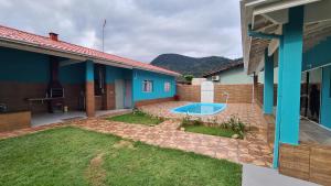 Casa com piscina e wife tabatinga