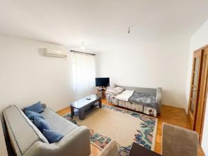 Lovely condo in urban area