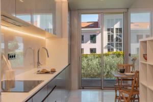 Savoy Residence Casa Branca II by An Island Apart