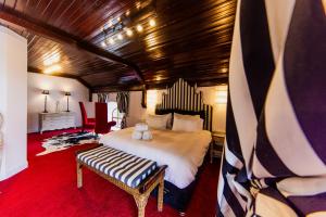 Thomas Telford Lettings - Luxurious Interiors and Seaviews