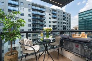 North by Urbanesq Cortina C