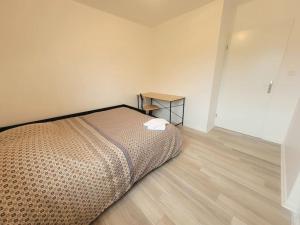 Appartements Appt T4 - Proche arret l-Europe avec PARKING : photos des chambres