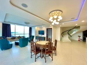 Penthouse 4pn Oasky VT SeaView 3401