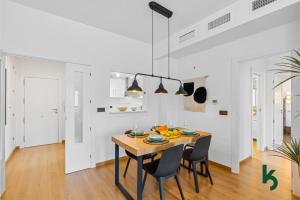 Comeback SWEET CAROLINE