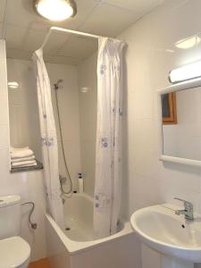 Double Room room in Hostal Alt Llobregat