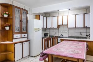 Varanda vista mar - 80m da praia - até 10 pessoas