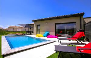 Maisons de vacances Nice Home In Clon Dandran With 4 Bedrooms, Wifi And Private Swimming Pool : photos des chambres