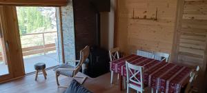 Appartements Les Hauts du Roux : photos des chambres