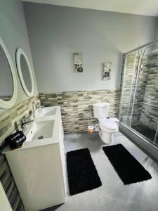 Kingston Vacation Home Two Bedroom