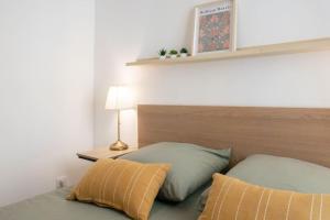 #44 1 BDR Flat Cap AC balcony 5mins walk to beach