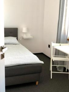 Mad-Room