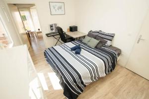 Appartements T2 au calme proche gare, parking prive : photos des chambres