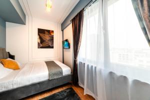 Aloysia Emerald Apartment by the Sea
