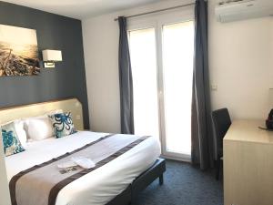 Hotels Le Regina Hotel et restaurant Canet-plage : photos des chambres
